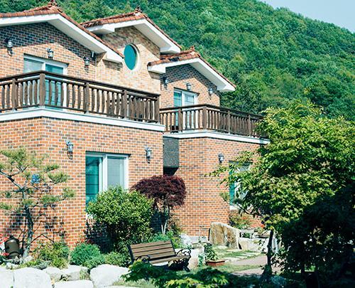 Utopia Pension Gyeongju Exterior photo